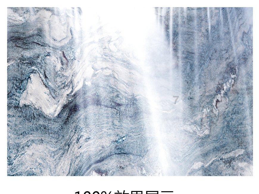 1月24日，江苏扬州，一大爷把奔驰车钥匙捡走，还回头故意按钥匙试探车辆，车主希望大爷能归还钥匙